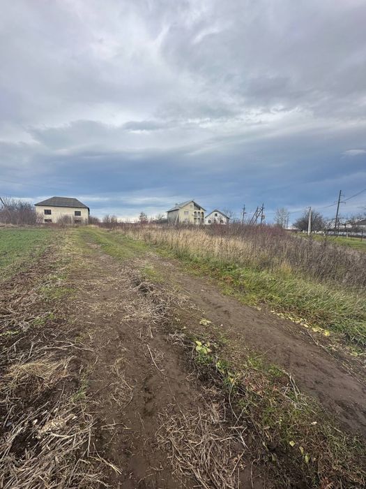Продам земельну ділянку під будівництво