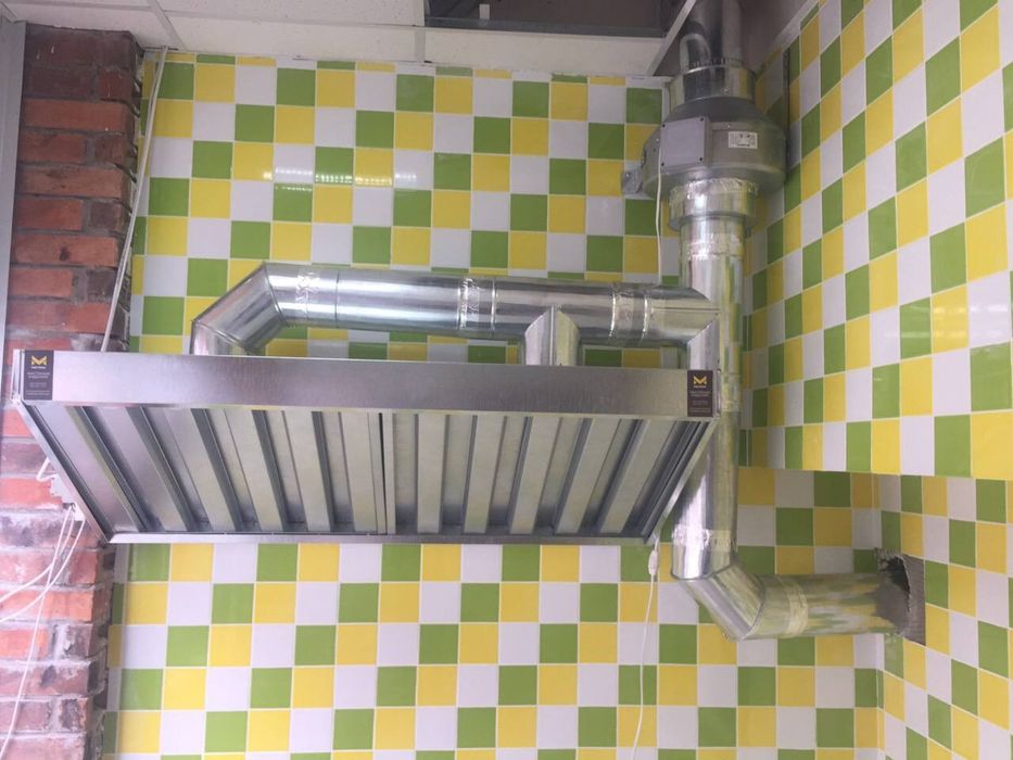 Вытяжной зонт вытяжка нержавейка пристенная