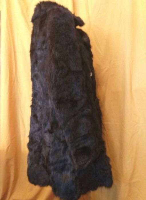 Чёрная мужская шуба из натуральной ламы