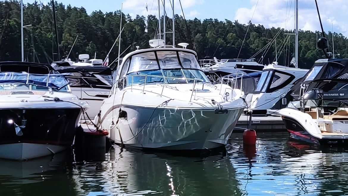 Jacht motorowy Sea Ray 375 Sundancer, salon Polska