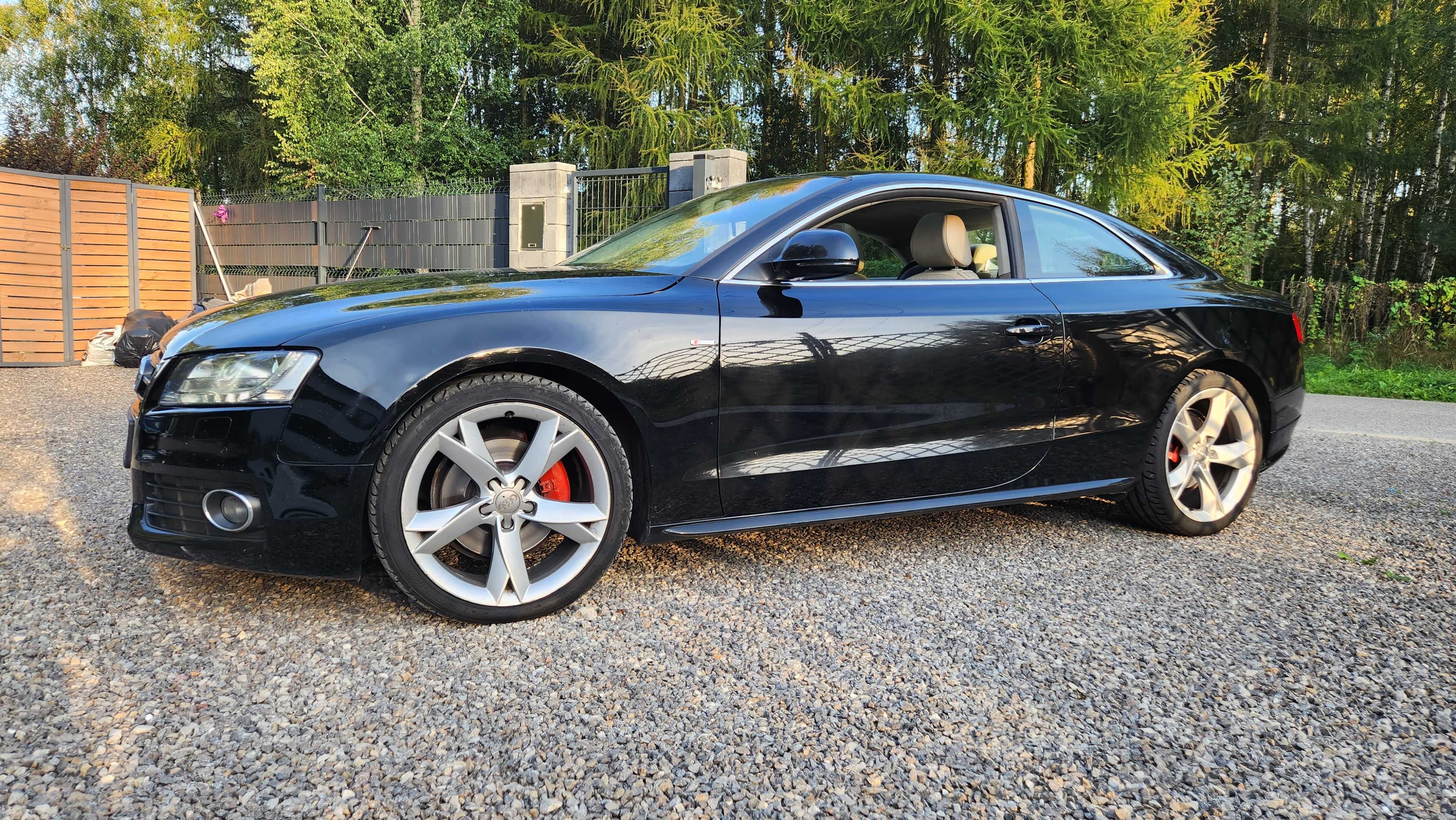 Audi A5 2,7 v6 LED xenon jasna skóra