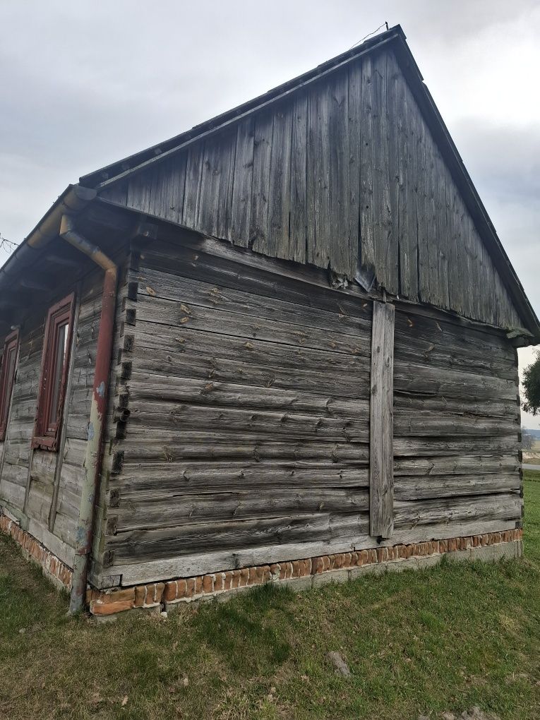 Dom drewniany do rozbiórki
