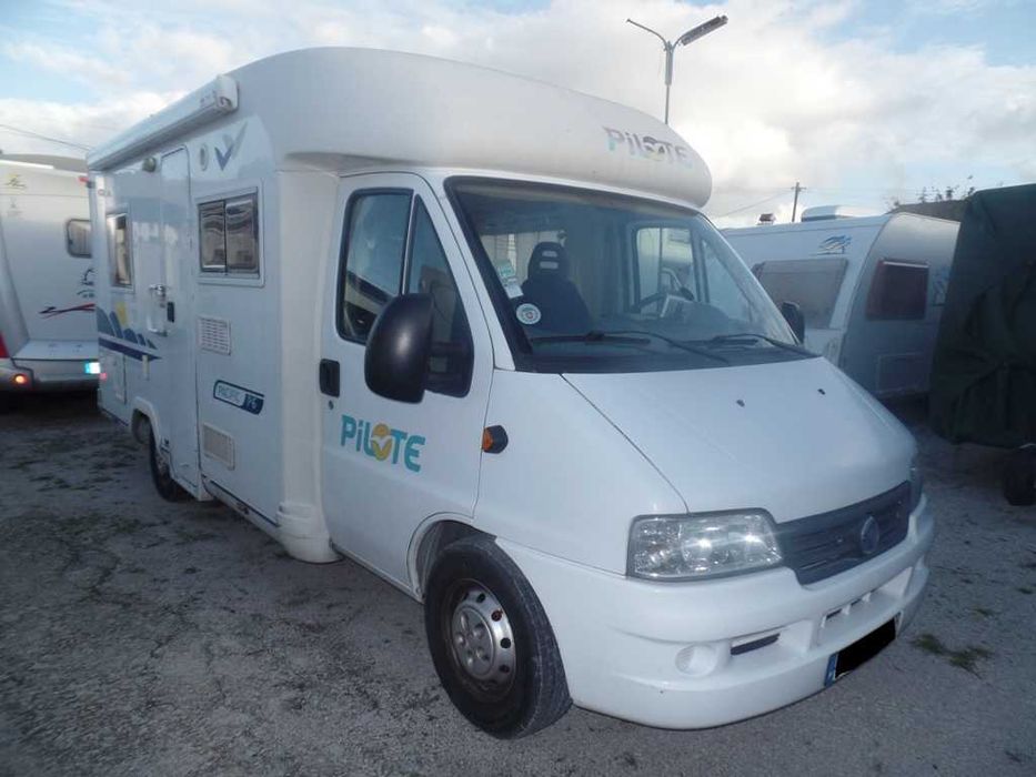 Autocaravana PILOTE (Fiat 2.8JTD) Perfilada do ano 2004