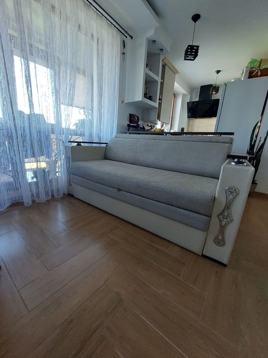 Продам диван з спальним місцем