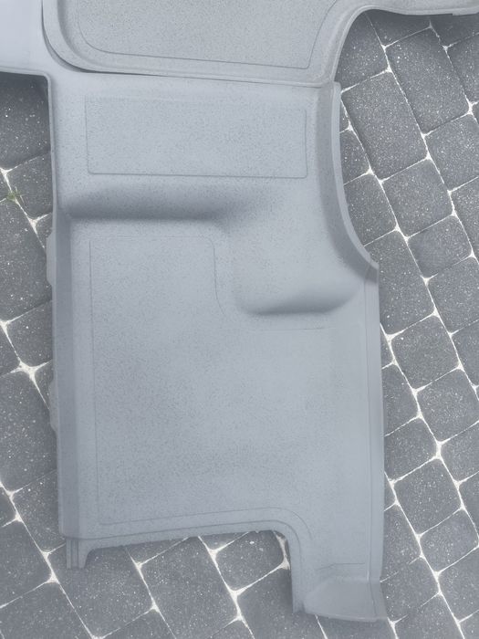 Sprinter 906 crafter podloga wykladzina idealna jak nowa lift