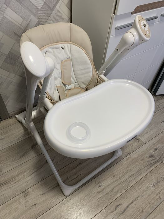 Продам стільчик-гойдалку 3в1 Carello triumph