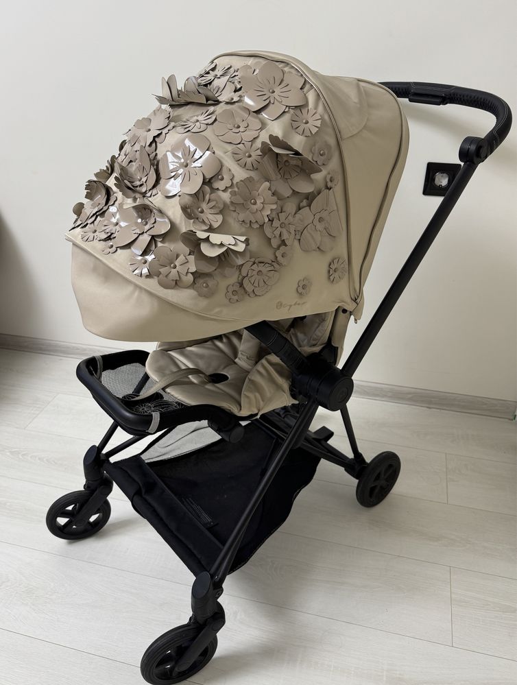 Прогулянкова Коляска Cybex Mios Simply Flowers Beige