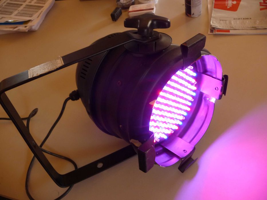 Par led 64 rgbw w case skrzyni transportowej 10szt nowe mam 4komplety