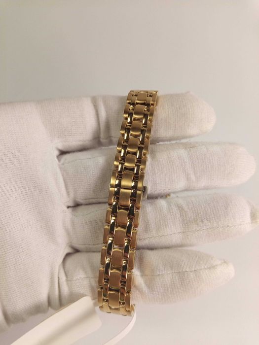 Японские женские часы Citizen с 40 бриллиантами, сапфир MSRP $475