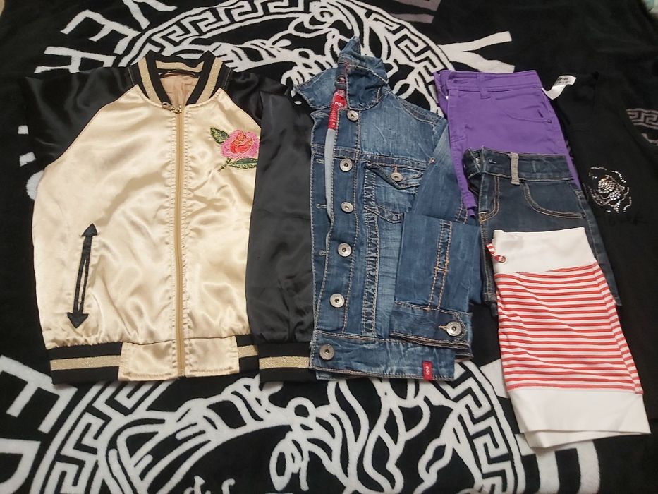 Продам пакет вещей на девочку