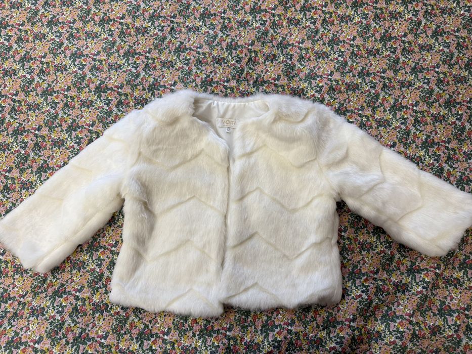 Весільна шубка-накидка