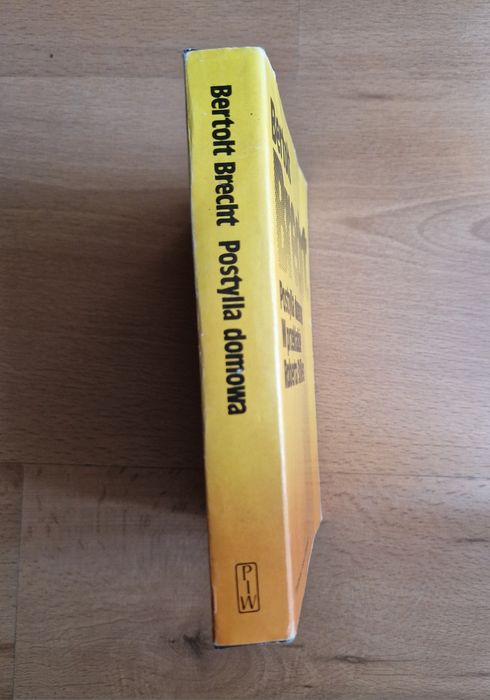 Postylla domowa w przekładzie Roberta Stillera - Bertolt Brecht