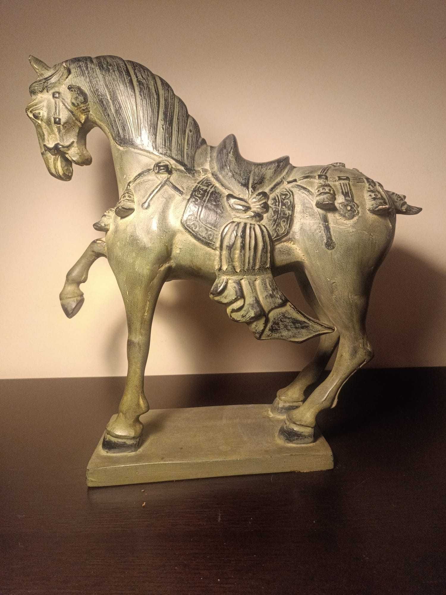 Estátua de bronze (replicado).