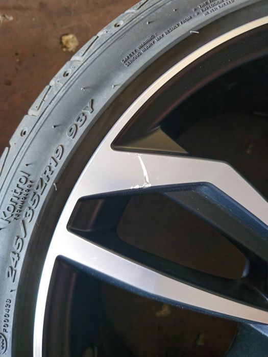 Oryginalne felgi Audi 19cali 8,5j et40 5x112 8W0