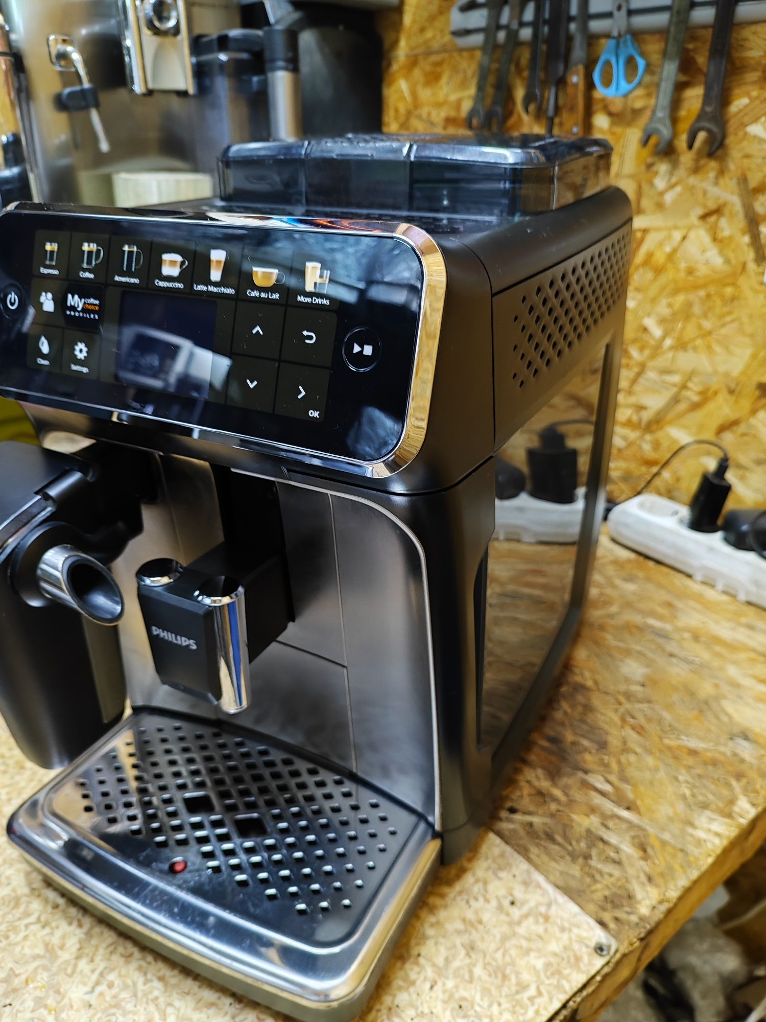 Кофемашина, кавоварка Philips Latte GO