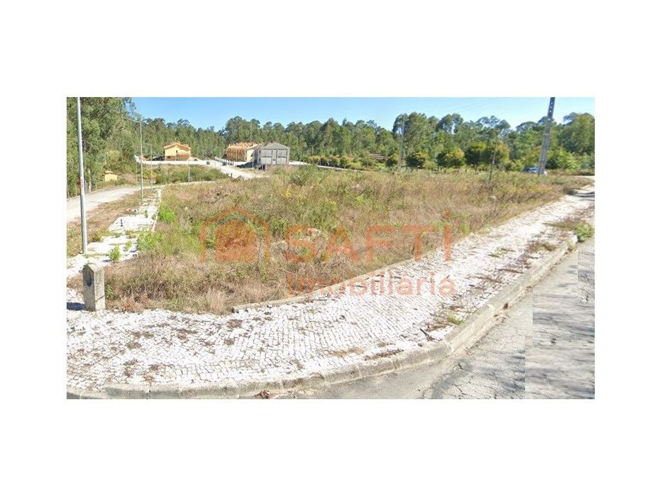 Lotes de terrenos em Fajões - Oliveira de Azeméis