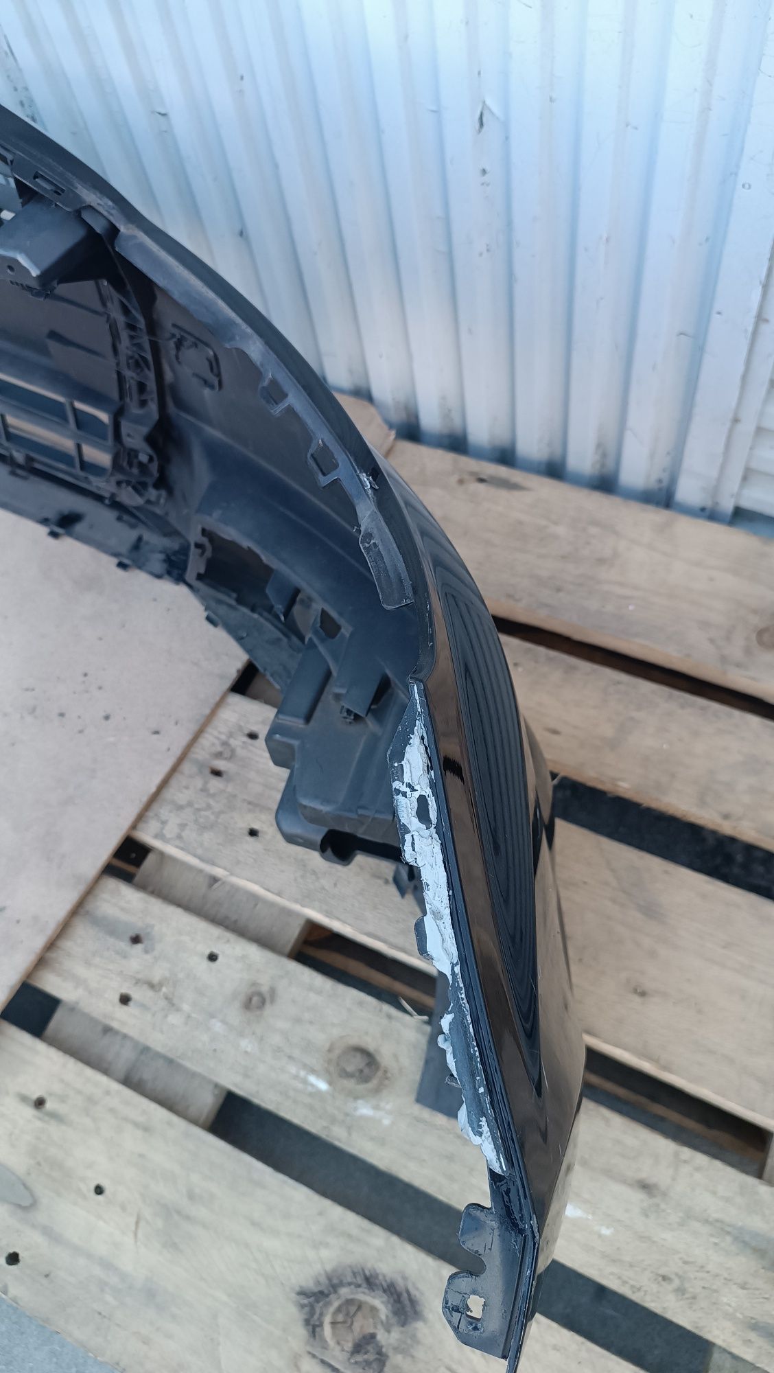Vendo parachoque de frente Audi A1 8XA ano 2015/18