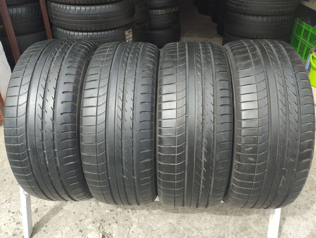 Резина б/у 255/45/19 GOODYEAR