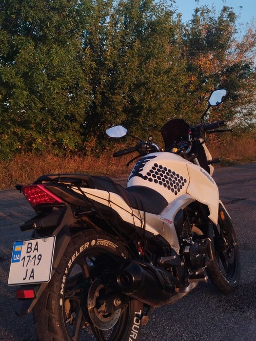 Продам Lifan kp200