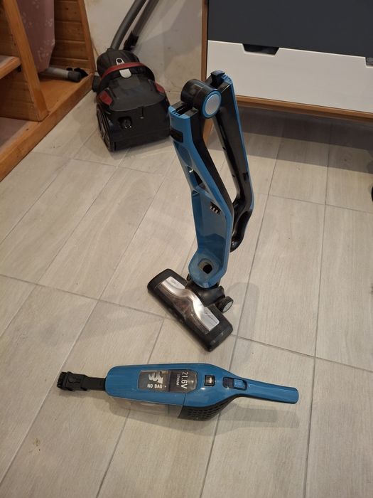 Aspirador vertical Rowenta 2 em 1
