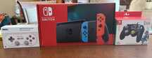 Nintendo Switch + 2 Pady + 256GB
