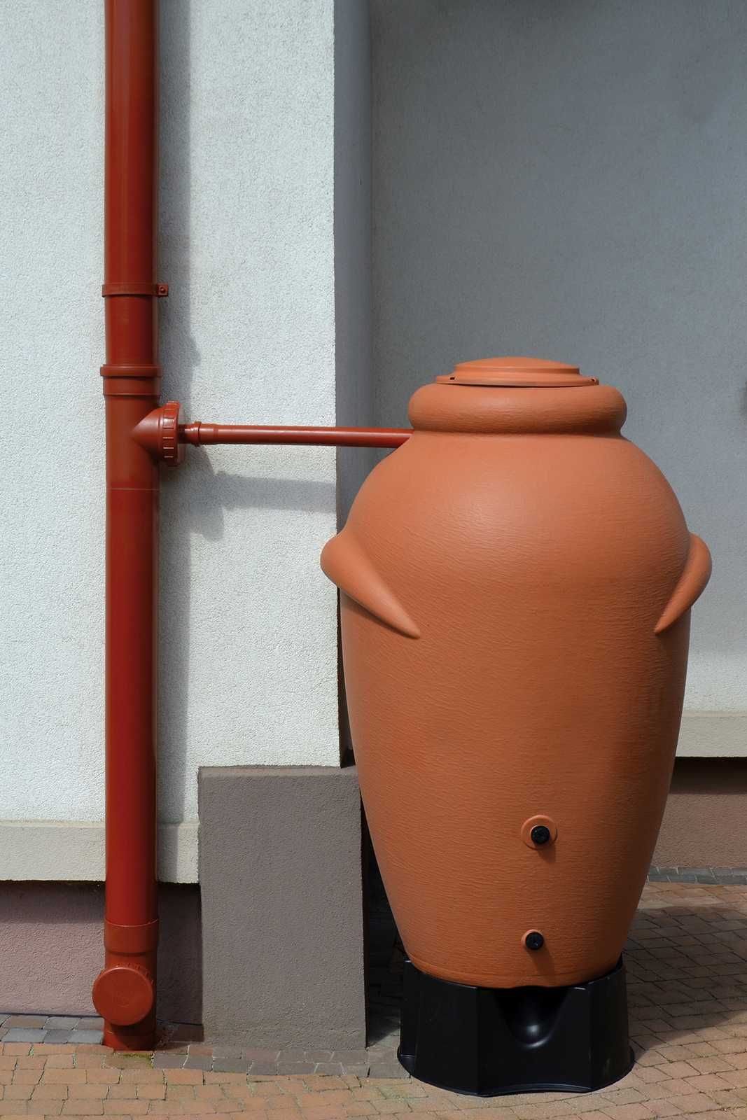 Łapacz zbieracz wody deszczowej do rur spustowych 110 mm Producent