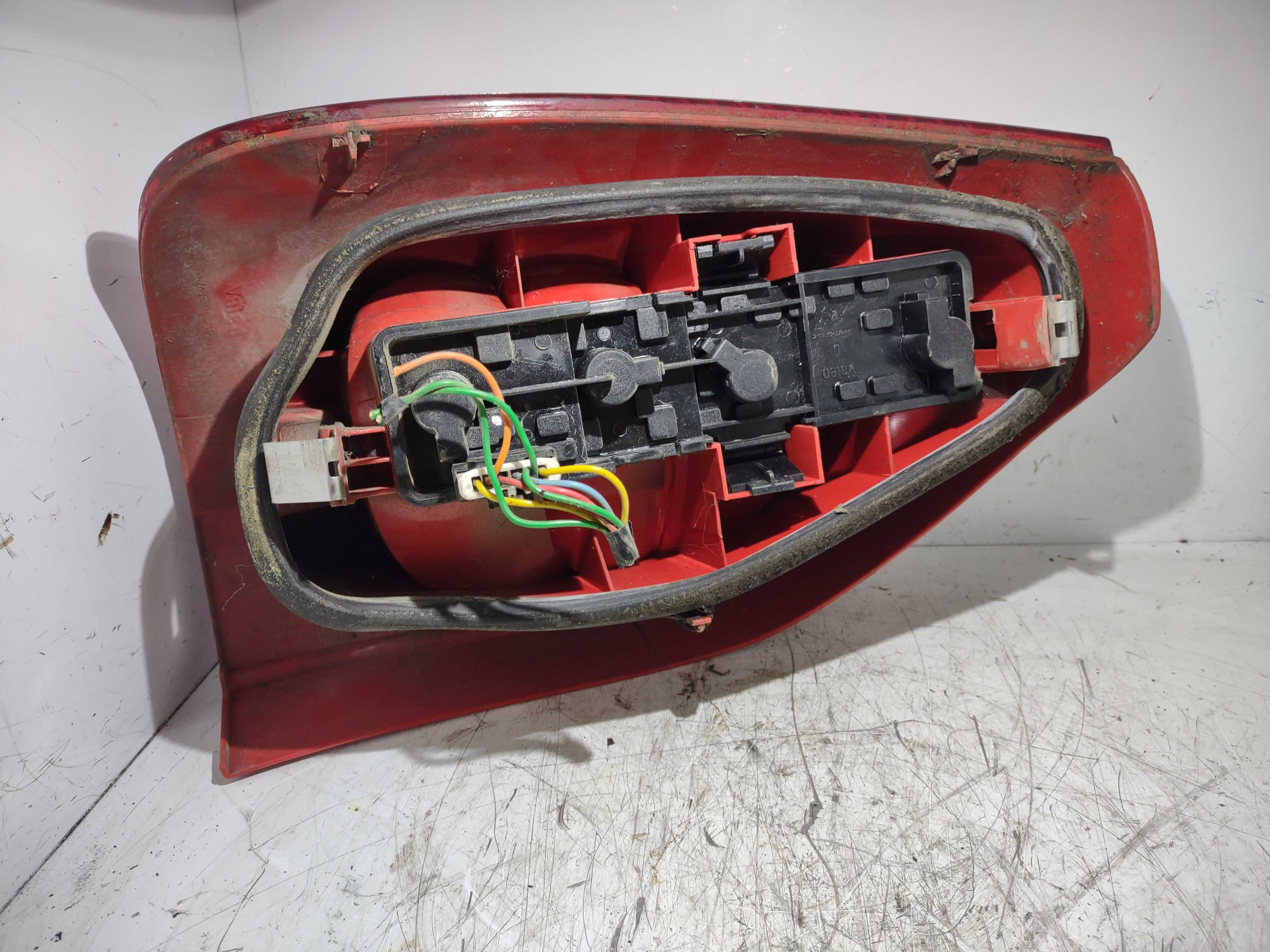 Lampa tylna prawa citroen XSARA PICASSO