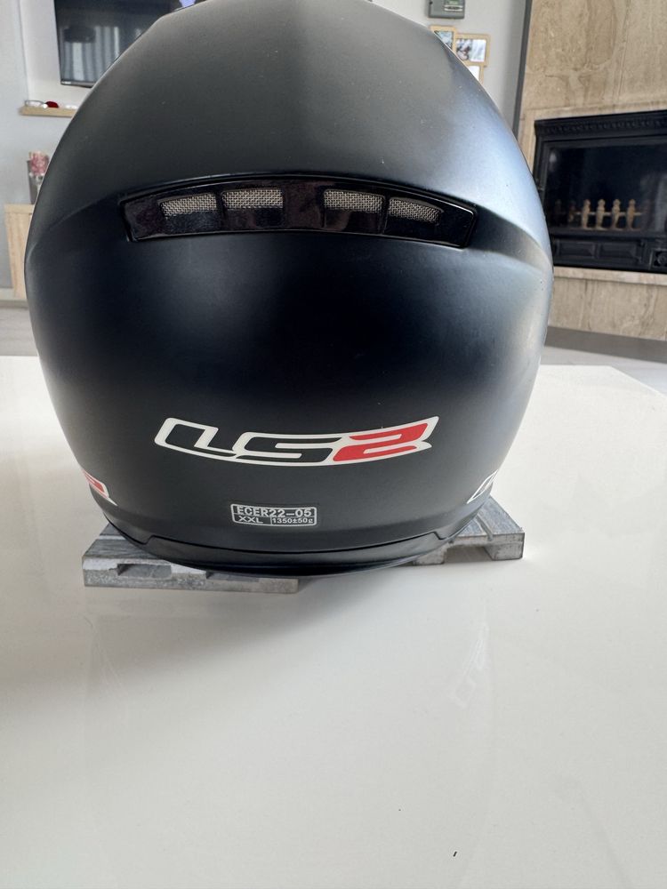 Kask motocyklowy ls2