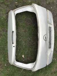 Задня дверка багажника Opel Astra H