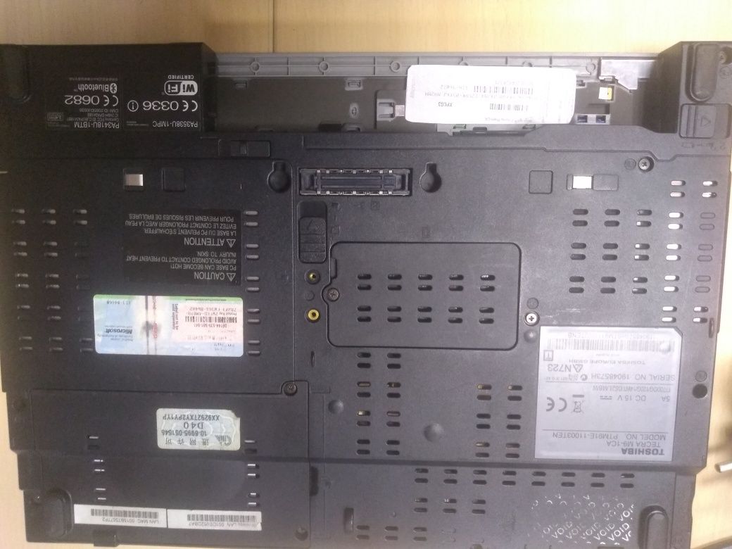 Laptop Toshiba Tecra M9-1CA rs232 uszkodzony