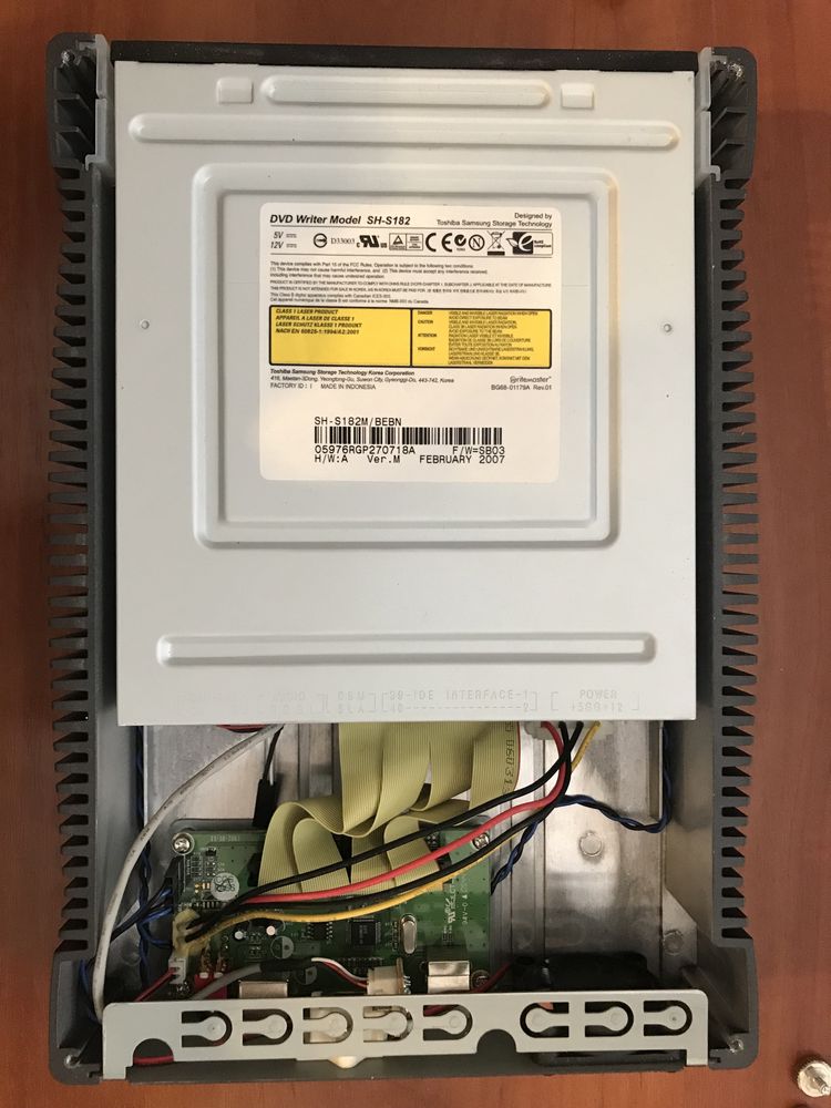 Nagrywarka DVD Samsung SH-S182 + obudowa kieszeń Nagrywarka DVD Samsun