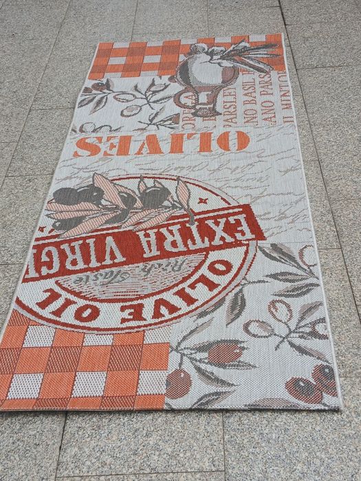 Vendo PASSADEIRA com 2 metros x 80 cm nunca usada como nova