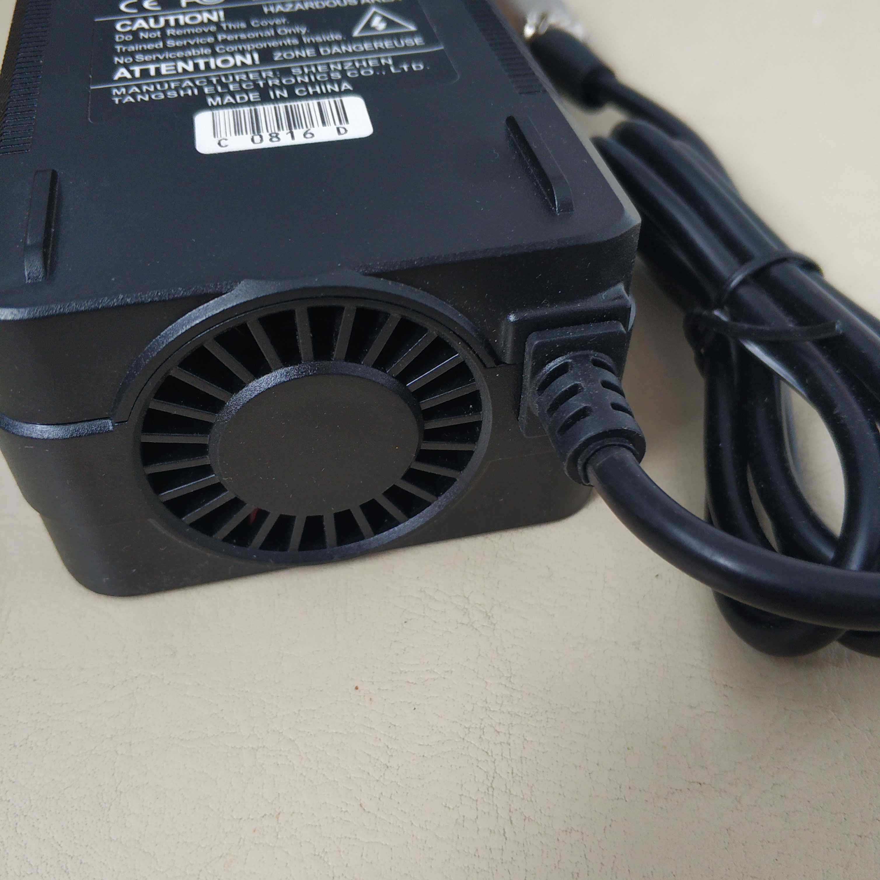Зарядний пристрій для електросамокату Kugoo Kirin G2 Max 54,6V