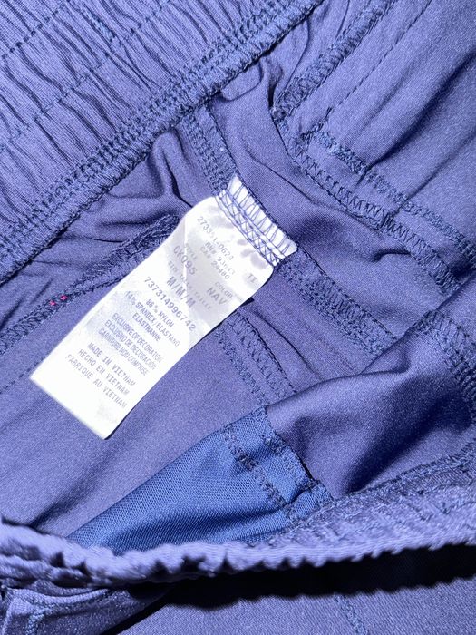 Женский медицинский костюм FORM от Cherokee 360 stretch