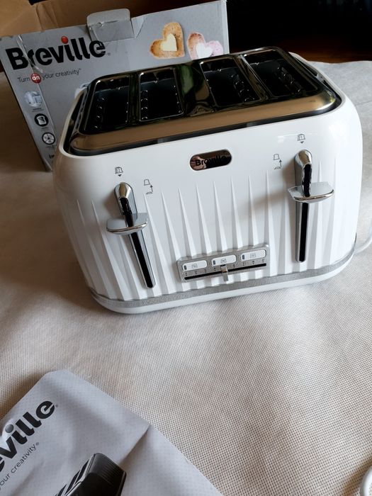 Nowy toster opiekacz vintage retro do pieczywa chleba