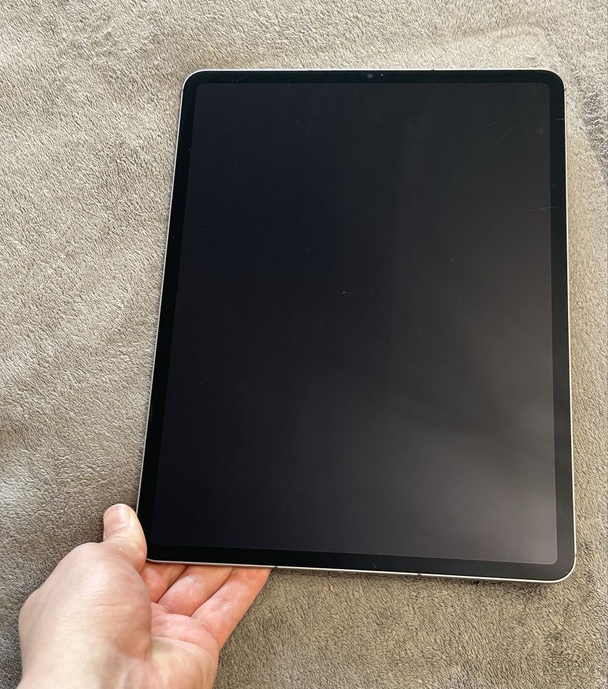 ipad Pro 12,9 -inch 5th 256Gb LTE WI-FI iclaud заблокований
