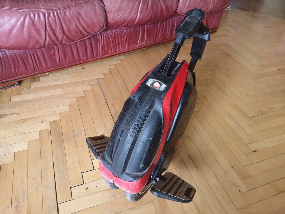 Моноколесо InMotion SCV V3