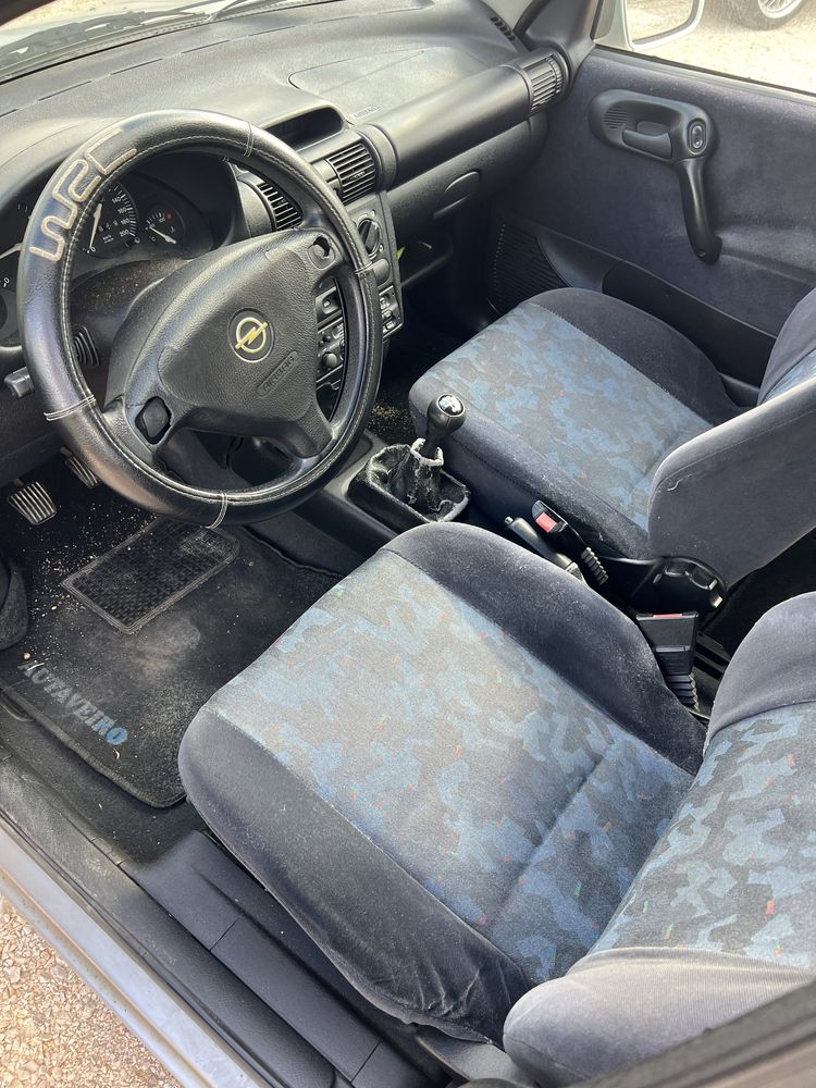 Opel corsa B 1.2
