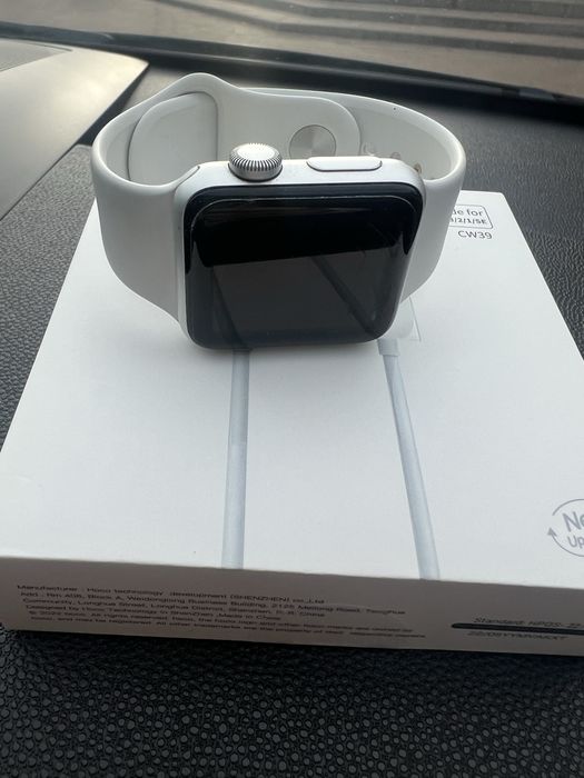 Годинник apple watch series 3