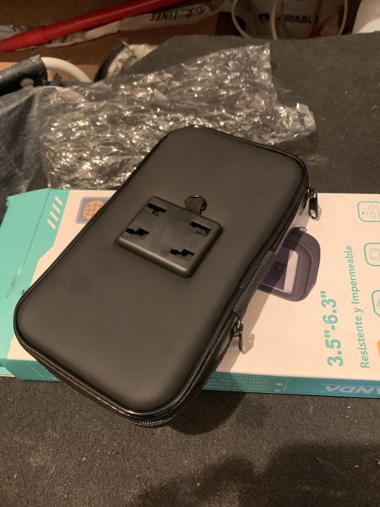 Suporte telemóvel Sanda