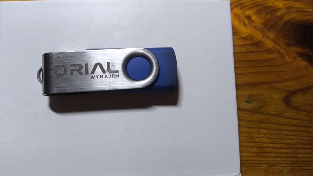 Pendrive USB 4 GB