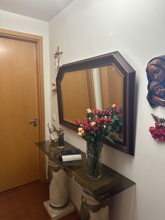 Elegante aparador de vidro