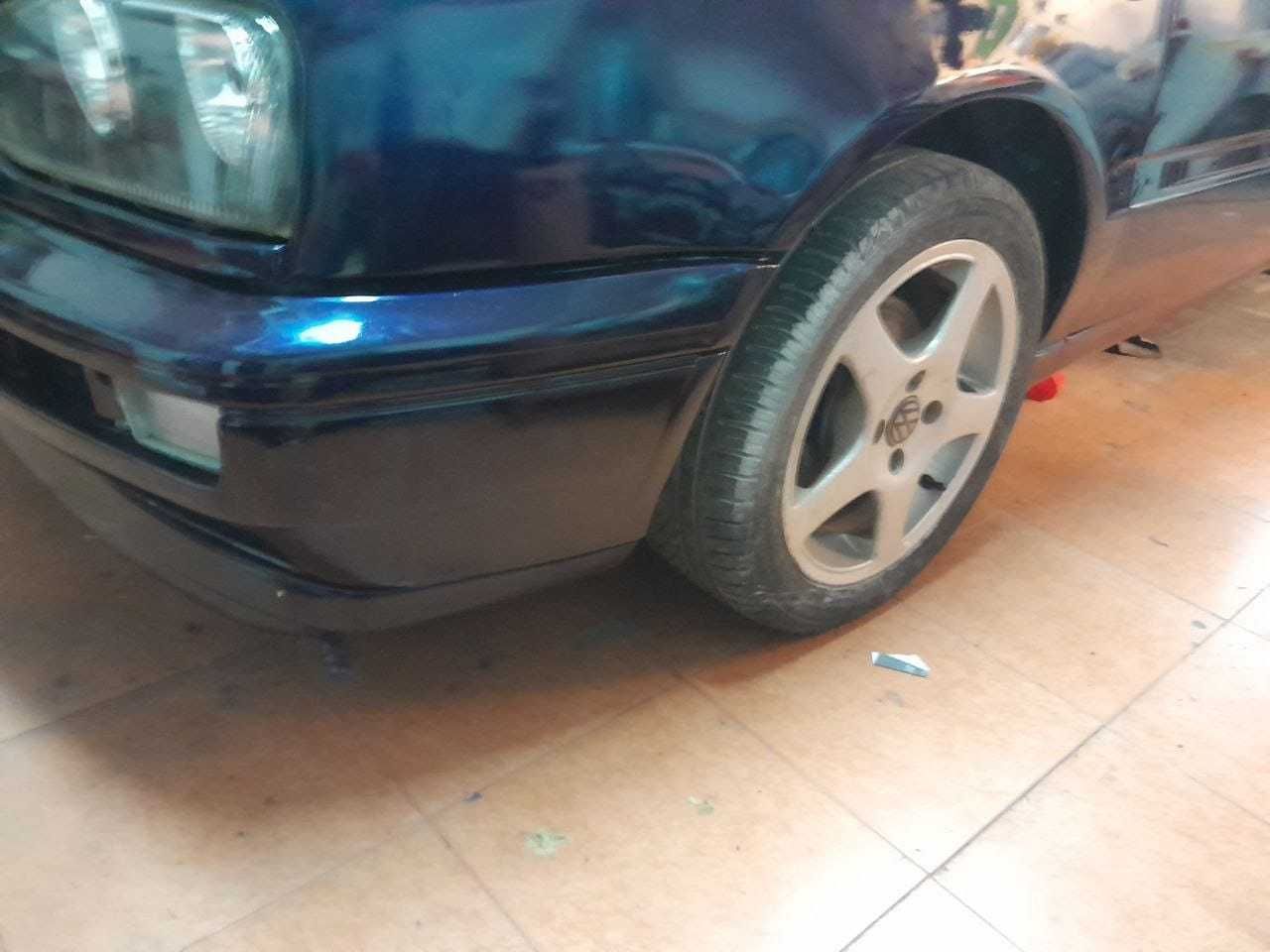 Volkswagen Golf 3 usado como novo