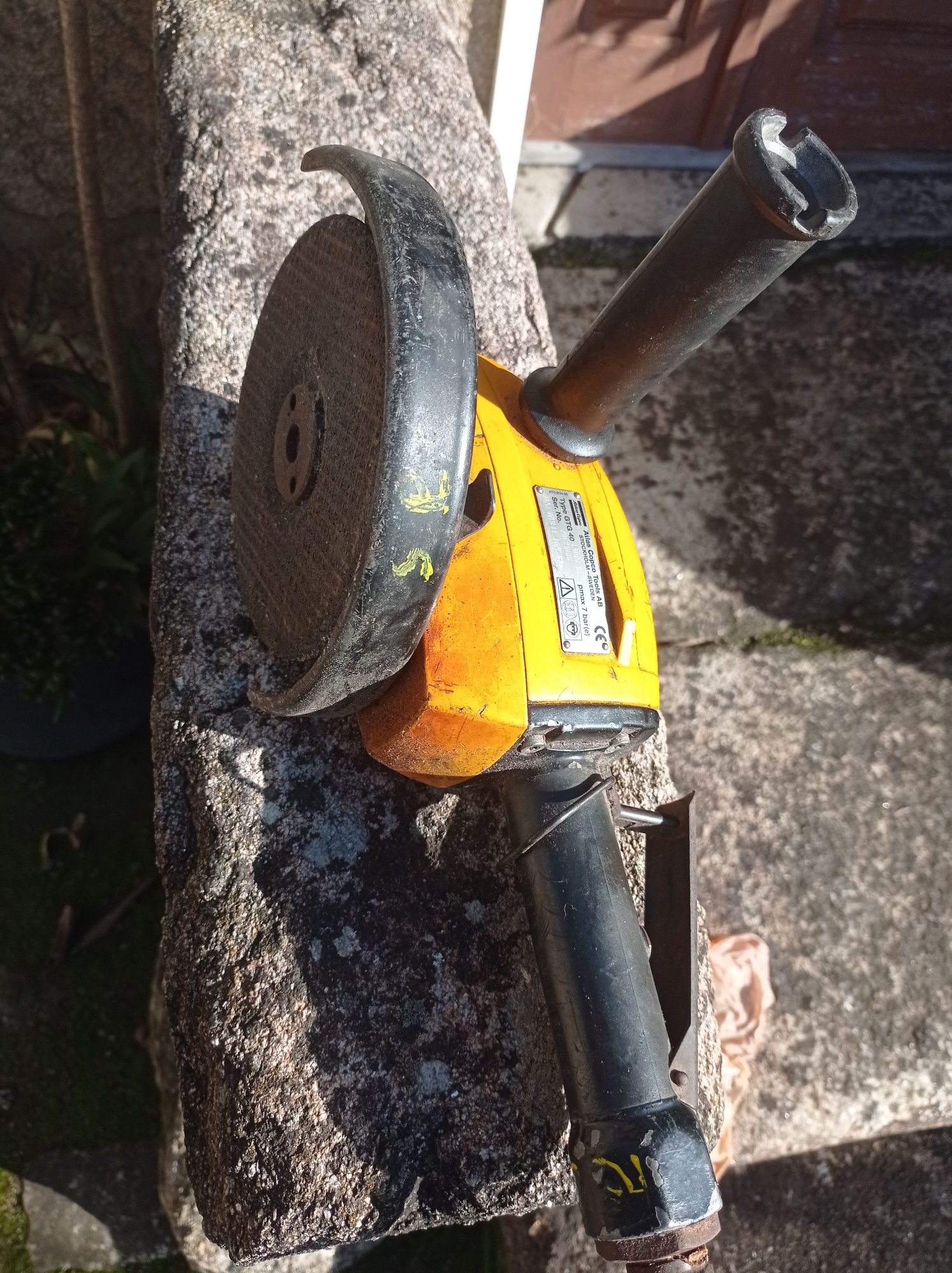 Rebarbadora professional a ar