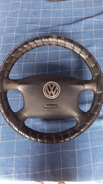 Руль кермо з подушкою wolkswagen golf 4 bora