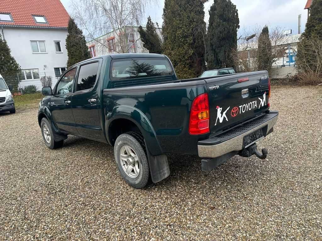 Бампер TOYOTA Hilux N10 розборка запчастини шрот Тойота хайлюкс н10