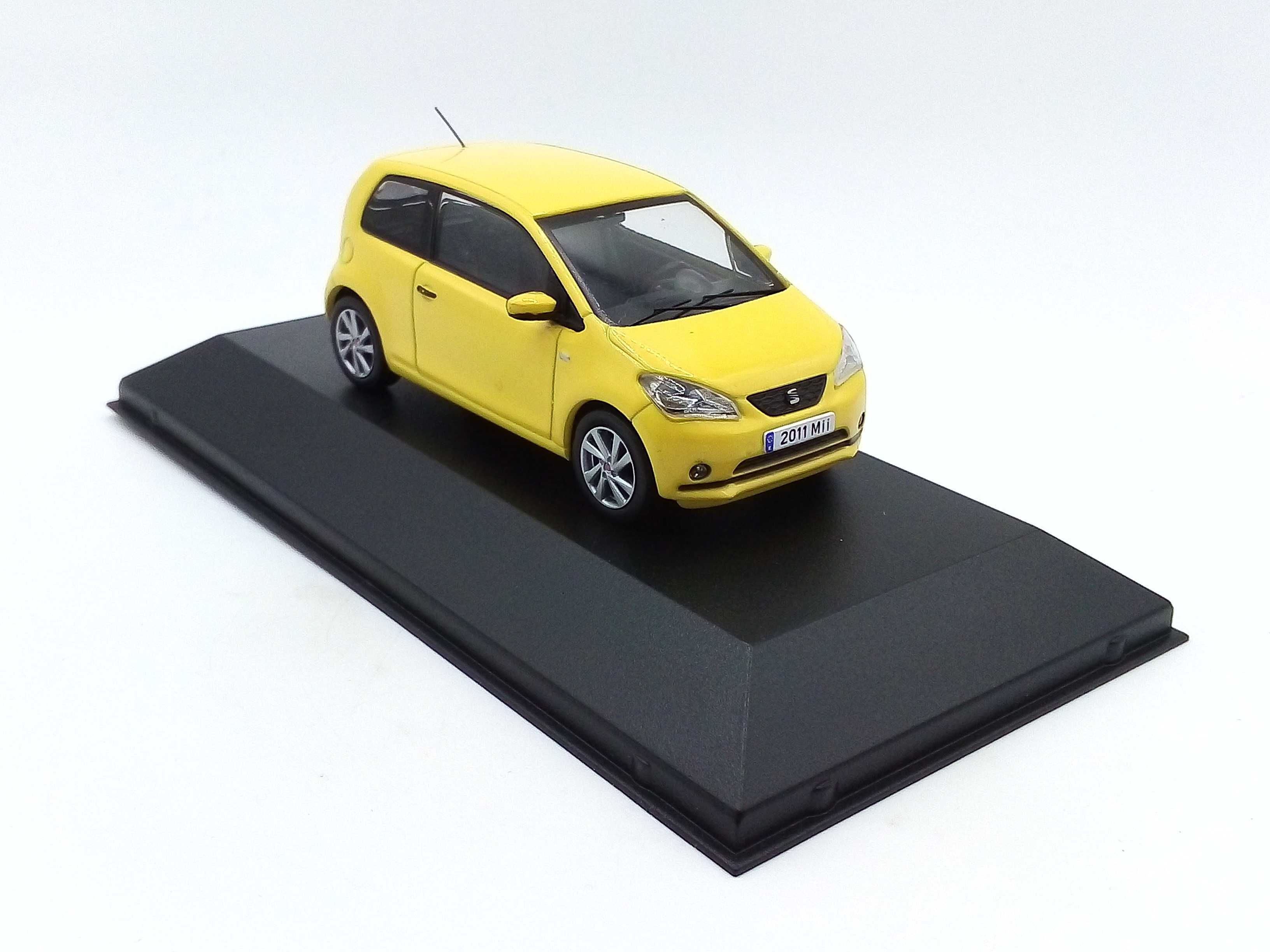 Seat Mii yellow - skala 1:43 - Fischer