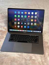 Macbook Pro 16 1 TB SSD/16 GB DDR4/Intel Core i9