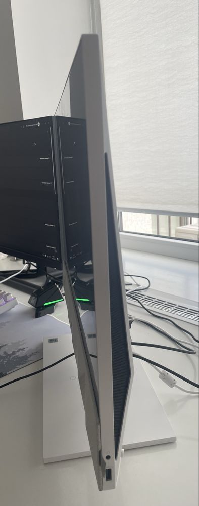 Моноблок HP Pavilion (1G1D7EA)