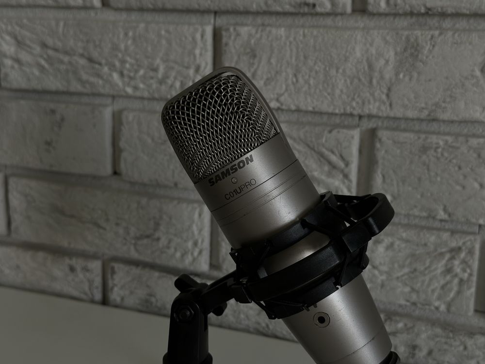 Zestaw Mikrofon Samson C01U Pro + Statyw + Koszyk + Pop filtr